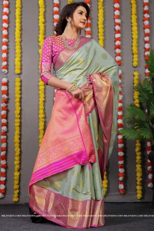 Handloom Grey Gola Zari Woven With Contrast Pallu Silk Saree    Sarees