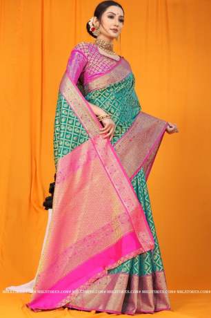 Kanchipuram Handloom Weaving Green Silk Saree Sarees