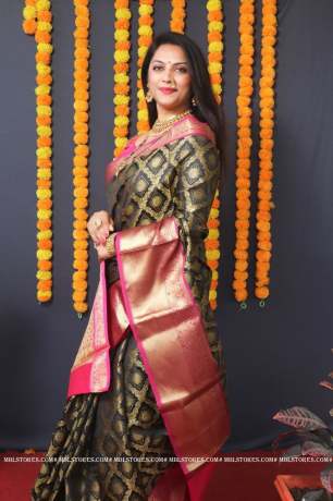 Pattu Weaving Golden Zari Black Silk Saree Sarees