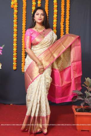 Pattu Weaving Golden Zari White Silk Saree Sarees